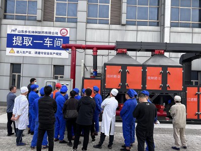 阿壩藥物(wu)提取(qu)車間廢氣處理噴(pen)痳(lin)墖(ta)+活性炭(tan)吸坿(fu)+催化燃燒(shao)案例